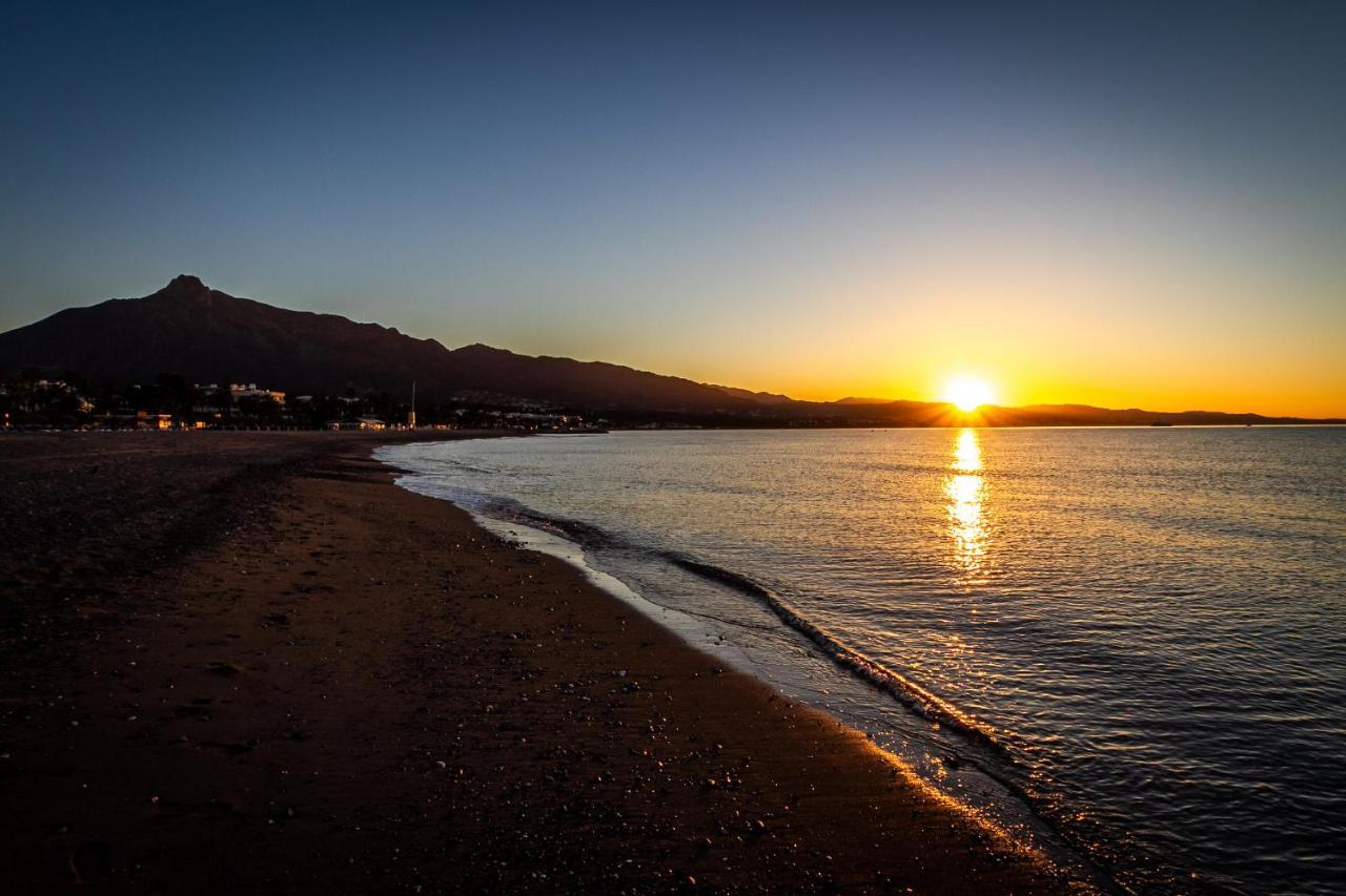 Marbella Banus Suites Dış mekan fotoğraf